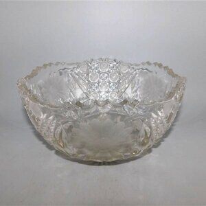 41/811 Vintage Cut Crystal Bowl With Floral Design 8 x 3 5/8